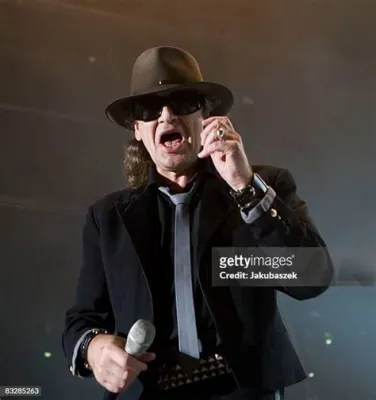 Udo Lindenberg'ın Berlin Konseri: Bir Alman Efsanesinin Geceye Damga Vurma Hikayesi!